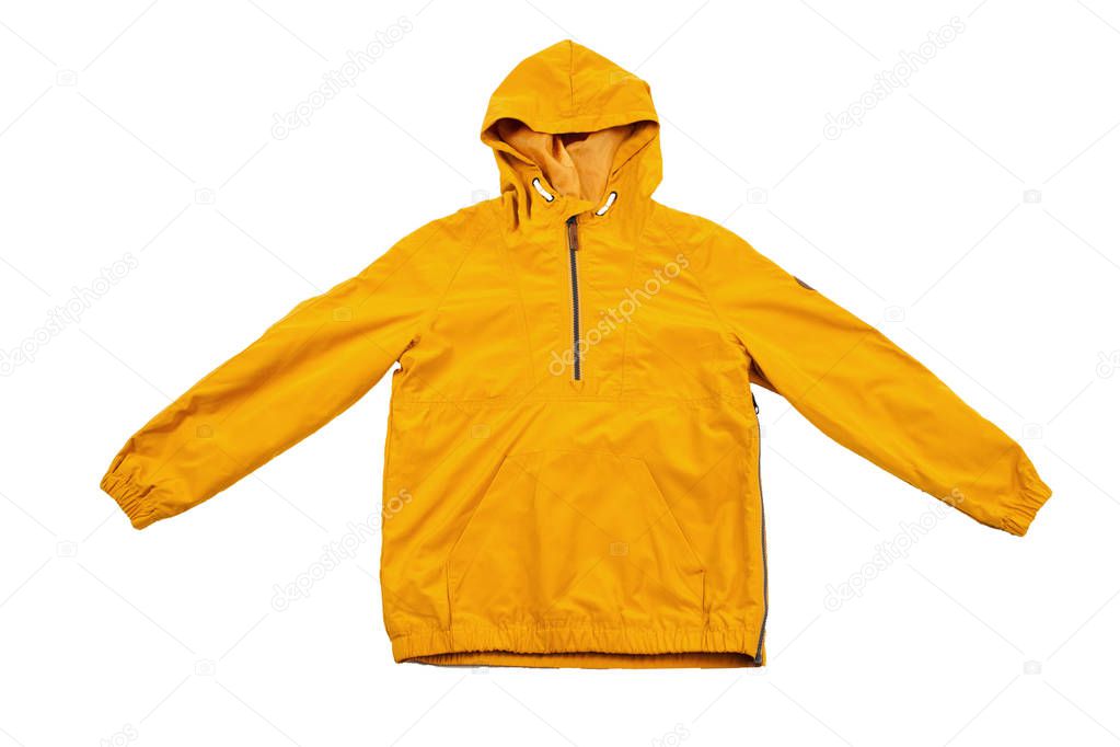Regenjacke am Spielfeldrand